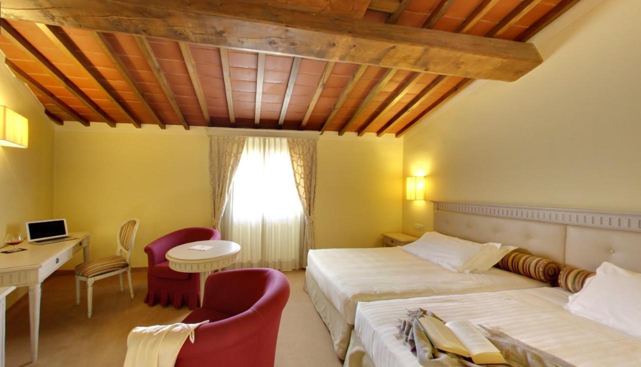 Lhp Hotel Чертальдо Экстерьер фото